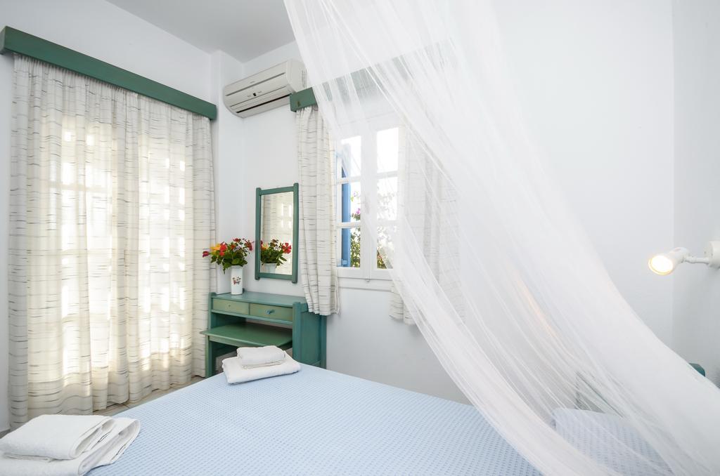 Victoria Studios & Apartments Мікрі-Віґла Екстер'єр фото